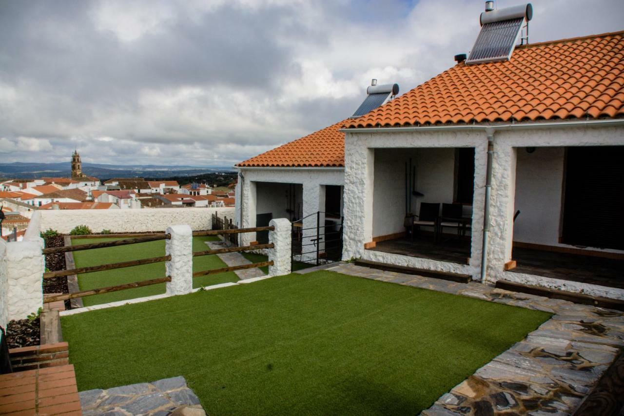 Mirador de Fuentes Fuentes de León Exterior foto